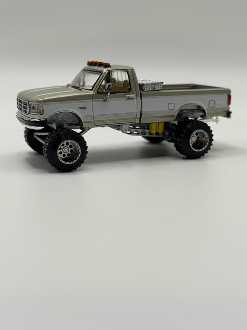 15mm “1066” Bead-lock on stretched bogger