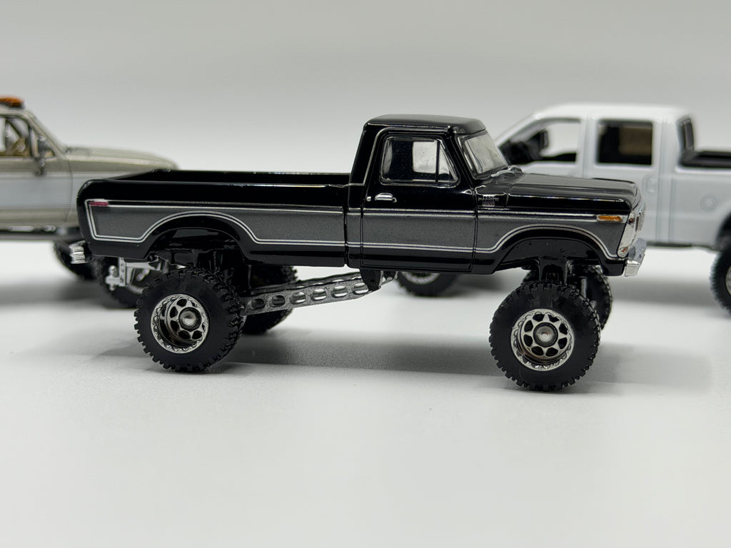 15mm “766” Beadlocker on stretched Boggers