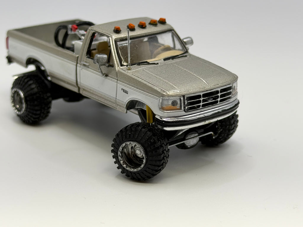 Steerable solid axle lift kit