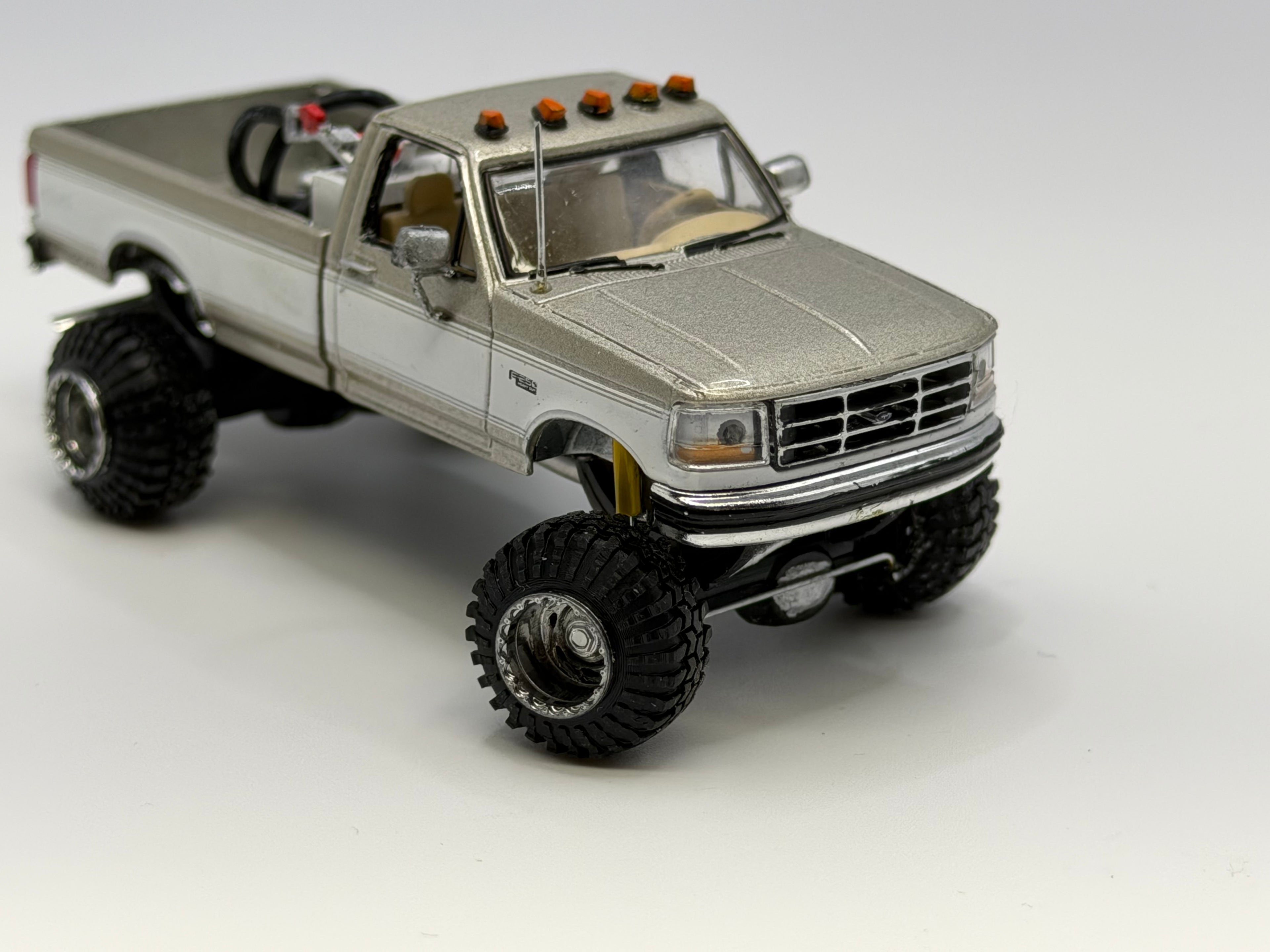 Steerable solid axle lift kit