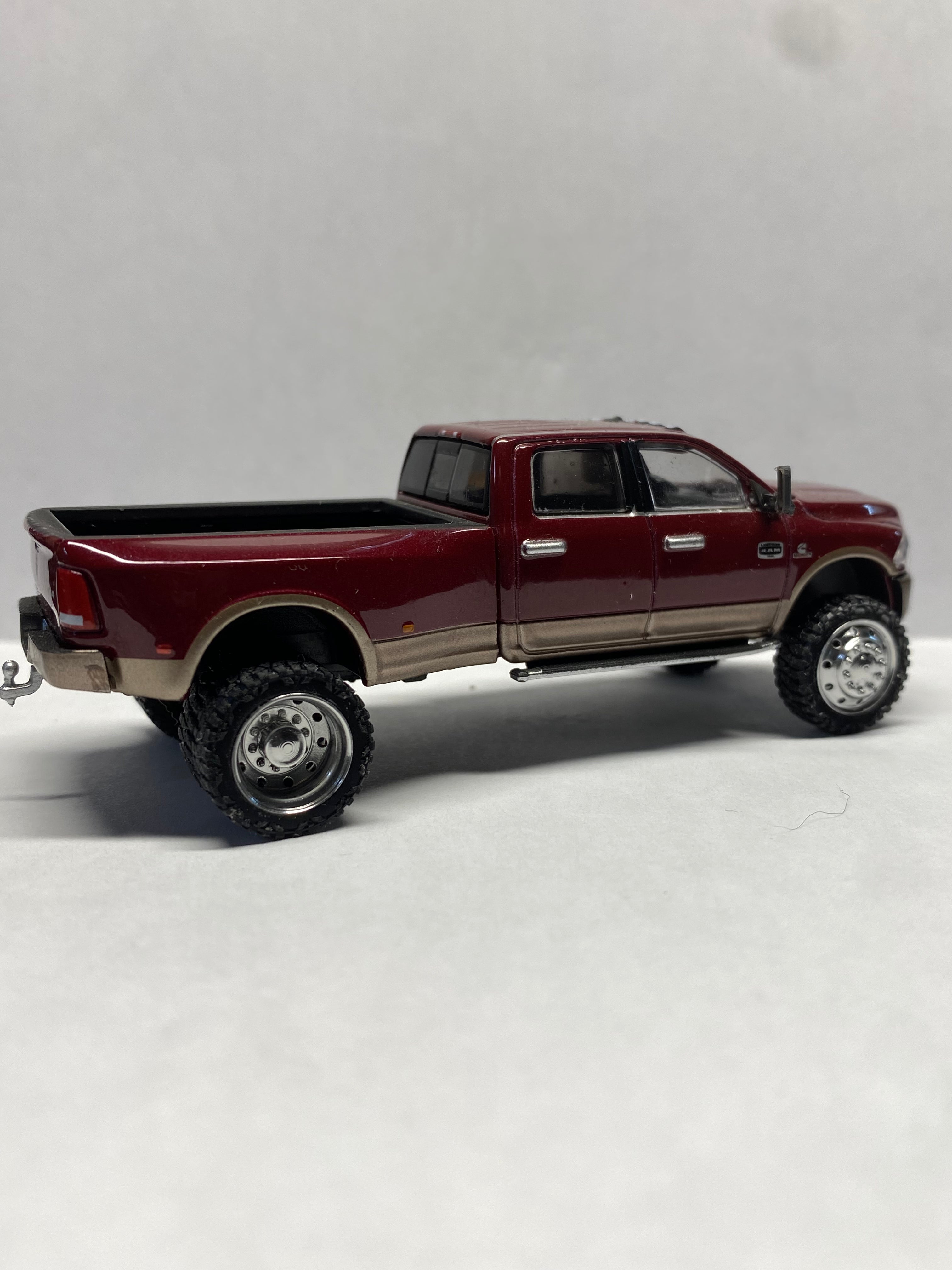 16mm Alcoa Dually